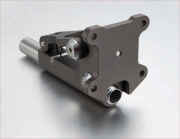 wpeD4.jpg (22984 bytes)